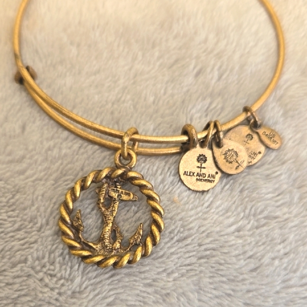 #109 Alex And Ani Gold Anchor Charm Bracelet - Picture 3 of 3